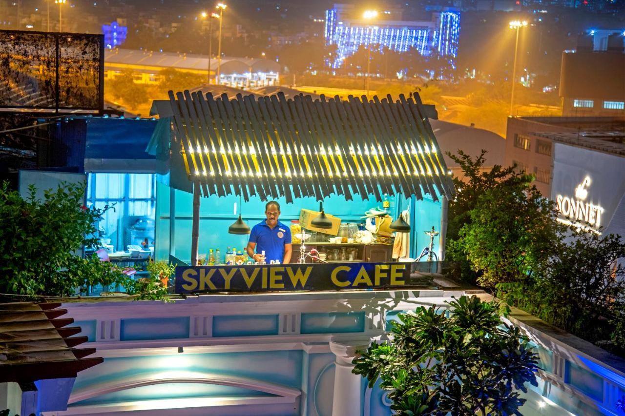 De Sovrani Hotel Kolkata Bagian luar foto